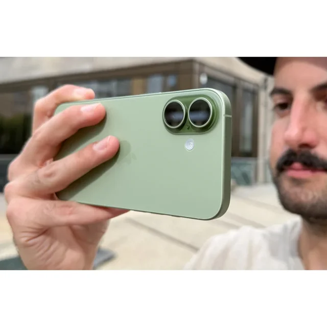 گوشی موبایل اپل مدل iPhone 17 CH دو سیم کارت ظرفیت 256 گیگابایت و رم 8 گیگابایت - نات اکتی 102731213
