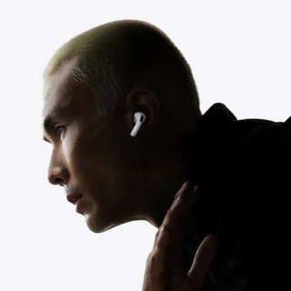 هدفون بلوتوثی اپل مدل AirPods Pro 3 با نویز کنسلینگ فعال، قابلیت پخش صدای محیطی، عمر باتری 102796070