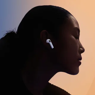 هدفون بلوتوثی اپل مدل AirPods 4 فاقد قابلیت نویز کنسلینگ، درگاه شارژ USB Type-C، شارژ بی س 102796087